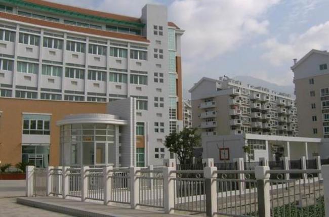 鼓樓格致中學(xué) (3)_鼓樓格致中學(xué)